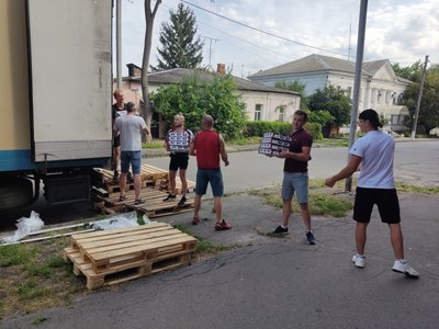 17 тонн гуманітарної допомоги привезли до Полтави із Німеччини 17 тонн гуманітарної допомоги привезли до Полтави із Німеччини