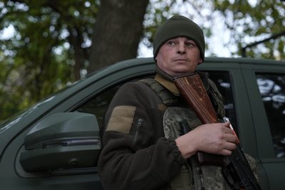 “Він як сито, весь пробитий кулями, але все одно летить”: як збивають “Шахеди” на Сумщині “Він як сито, весь пробитий кулями, але все одно летить”: як збивають “Шахеди” на Сумщині