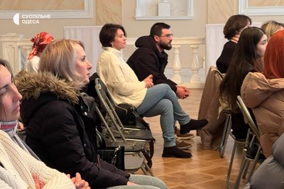У рамках десятого Одеського міжнародного літературного фестивалю відбулась зустріч з Валерієм Пузіком У рамках десятого Одеського міжнародного літературного фестивалю відбулась зустріч з Валерієм Пузіком