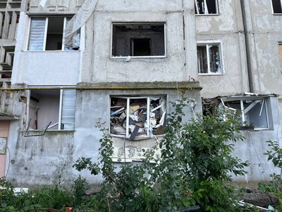 У Луцьку стартували роботи з демонтажу секції пошкодженого під час атаки РФ будинку на Озерецькій У Луцьку стартували роботи з демонтажу секції пошкодженого під час атаки РФ будинку на Озерецькій