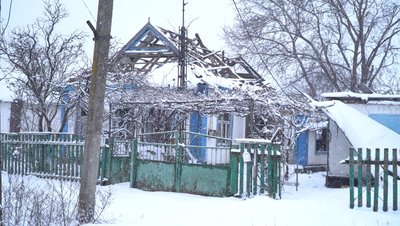 "Сподіваємось на краще, а що воно буде — не знаємо". Як живуть у Чаплиному, що за 22 км від лінії фронту "Сподіваємось на краще, а що воно буде — не знаємо". Як живуть у Чаплиному, що за 22 км від лінії фронту