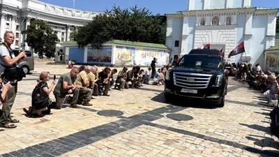У Києві попрощались із командиром добровольчого батальйону ОУН Миколою Коханівським У Києві попрощались із командиром добровольчого батальйону ОУН Миколою Коханівським