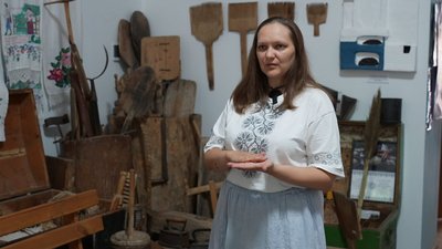 «Множина голосів»: у Кіровоградській області збиратимуть голоси колядників, писанкарів і свідків Голодомору «Множина голосів»: у Кіровоградській області збиратимуть голоси колядників, писанкарів і свідків Голодомору