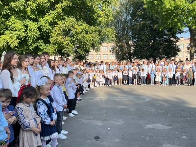 Свято "Першого дзвоника", Тернопіль Свято "Першого дзвоника", Тернопіль