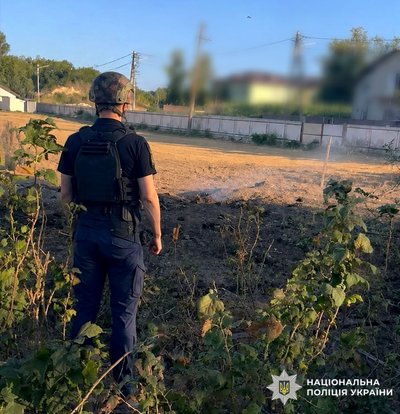 Є поранені жителі: наслідки російського обстрілу на Київщині Є поранені жителі: наслідки російського обстрілу на Київщині