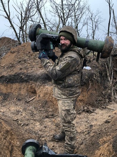 "Я воюю за те, щоб моя родина була в безпеці". Історія оператора БПЛА 128 бригади ТРО Дніпра "Я воюю за те, щоб моя родина була в безпеці". Історія оператора БПЛА 128 бригади ТРО Дніпра