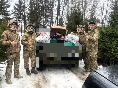 Волонтери із Сумщини виготовили маскувальних сіток на 71700 км2 Волонтери із Сумщини виготовили маскувальних сіток на 71700 км2