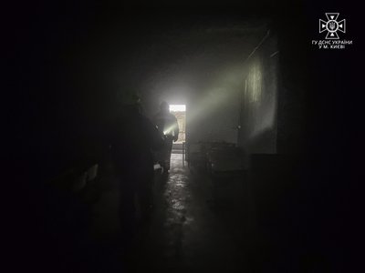 У Києві загорілася школа. Що відомо