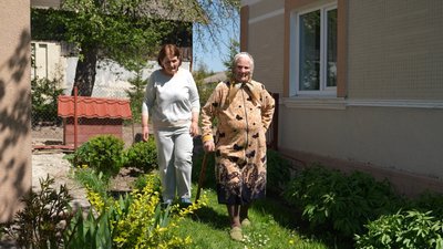 Ганна Храпко, подвір'я, двір Ганна Храпко, подвір'я, двір