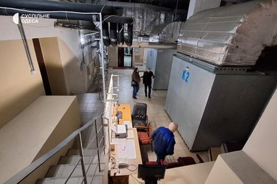 Підземні поверхи, вентиляція XIX століття та перформанси у сховищі: як працює Одеська опера під час війни Підземні поверхи, вентиляція XIX століття та перформанси у сховищі: як працює Одеська опера під час війни