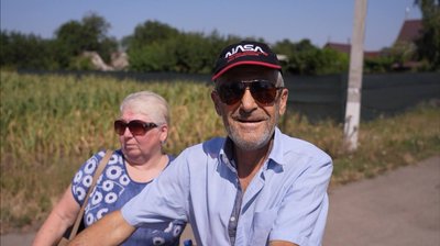 "Це ж страшна справа, це ж епідемія". На Дніпропетровщині фіксують єгипетську сарану: що кажуть жителі селищ "Це ж страшна справа, це ж епідемія". На Дніпропетровщині фіксують єгипетську сарану: що кажуть жителі селищ