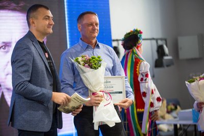 Сергій Єсюнін отримав премію імені Михайла Орловського за досягнення у сфері історико-краєзнавчих досліджень Сергій Єсюнін отримав премію імені Михайла Орловського за досягнення у сфері історико-краєзнавчих досліджень