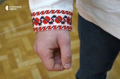 До Одеси повернули відтворену історичну вишиванку Івана Липи До Одеси повернули відтворену історичну вишиванку Івана Липи
