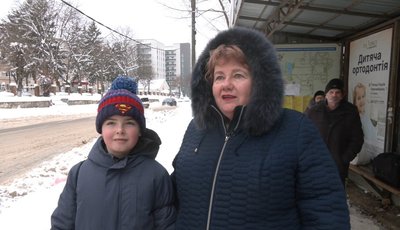 Світлана Стоцька, мікрорайон "Кутківці", зупинка "Львівська" Світлана Стоцька, мікрорайон "Кутківці", зупинка "Львівська"