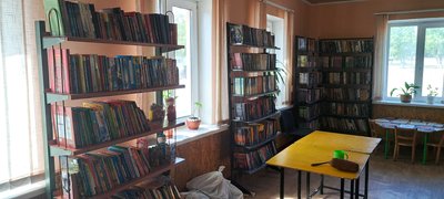 Прифронтове село евакуація люди життя руйнування окупація деокупація книгозбірня Новоселівка Лиманська громада Донецька область 28 серпня 2024 року Прифронтове село евакуація люди життя руйнування окупація деокупація книгозбірня Новоселівка Лиманська громада Донецька область 28 серпня 2024 року