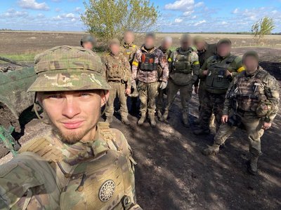 Володимир Лободюк з побратимами, 128 ОГШБр Володимир Лободюк з побратимами, 128 ОГШБр