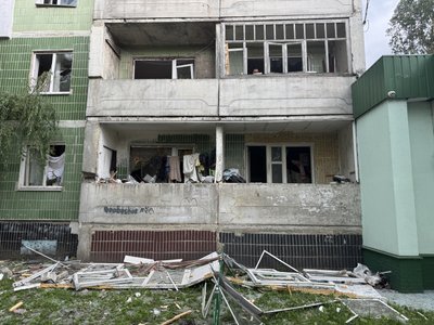 Чотири людини загинули. РФ завдала удару трьома КАБами по цивільній інфраструктурі Сум Чотири людини загинули. РФ завдала удару трьома КАБами по цивільній інфраструктурі Сум