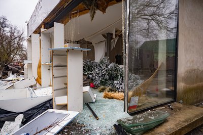 10 кілометрів до "сірої зони". Як живе прифронтове Чорненкове на Дніпропетровщині 10 кілометрів до "сірої зони". Як живе прифронтове Чорненкове на Дніпропетровщині