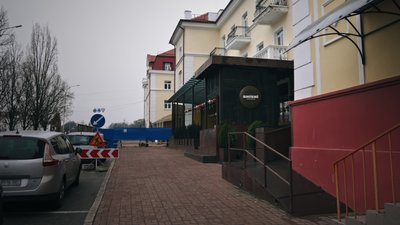 Приміщення ресторану "ШіШі" у Чернігові хочуть викупити в облради: які умови та як визначається ціна Приміщення ресторану "ШіШі" у Чернігові хочуть викупити в облради: які умови та як визначається ціна