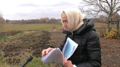 Чому сперечаються сусідки через межу в селі Кустин на Рівненщині