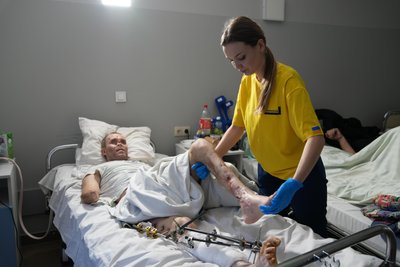 Володимир Овсяніков у центрі "Незламні" Володимир Овсяніков у центрі "Незламні"