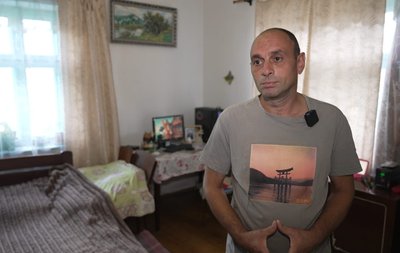 Федір Мамедов, переселенець, кімната Федір Мамедов, переселенець, кімната