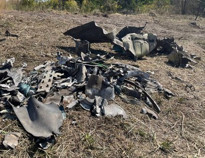 “Спалах, вогонь, удар, вікна полетіли”: жителі Новоселиці розповіли про ракетний удар по селу “Спалах, вогонь, удар, вікна полетіли”: жителі Новоселиці розповіли про ракетний удар по селу