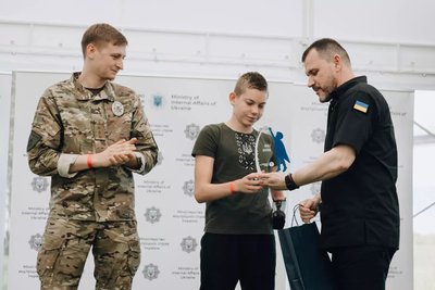 "Я поставив собі мету — Олімпійські ігри": історія 15-річного плавця з протезом Кирила Салова "Я поставив собі мету — Олімпійські ігри": історія 15-річного плавця з протезом Кирила Салова