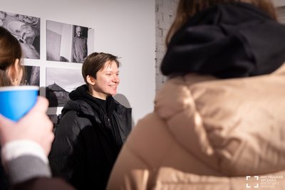 "Це ще одна історія, ще одного місця": Руслана Ключко і Віта Котик про виставку "Зворотній рух. Щоденники" "Це ще одна історія, ще одного місця": Руслана Ключко і Віта Котик про виставку "Зворотній рух. Щоденники"