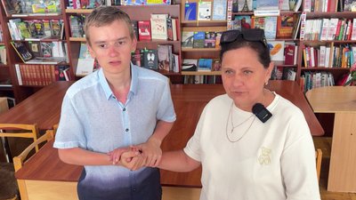 Інклюзивний театр "Звичайна роль — особливий актор" готує для херсонців поетично-музичну програму Інклюзивний театр "Звичайна роль — особливий актор" готує для херсонців поетично-музичну програму