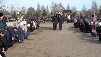 У Кропивницькому попрощалися із загиблим на війні з РФ Євгенієм Кобцем У Кропивницькому попрощалися із загиблим на війні з РФ Євгенієм Кобцем
