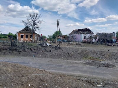 "Я не знаю, як вижила”. Місцеві про обстріли Краснопілля "Я не знаю, як вижила”. Місцеві про обстріли Краснопілля