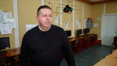 Андрій Чернець, директор школи, мишковичі Андрій Чернець, директор школи, мишковичі