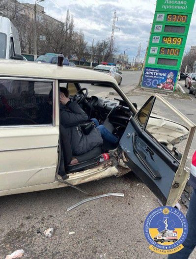 В Одесі зіткнулися дві автівки: травмувалися чоловік та жінка