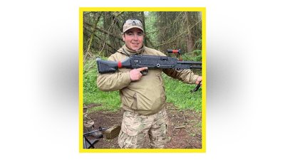 На Чернігівщині попрощалися з захисниками — Дмитром Решотком, Станіславом Гопаном та Романом Олійником На Чернігівщині попрощалися з захисниками — Дмитром Решотком, Станіславом Гопаном та Романом Олійником