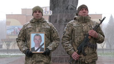 З військовим Миколою Опнасюком попрощалися у Рівному