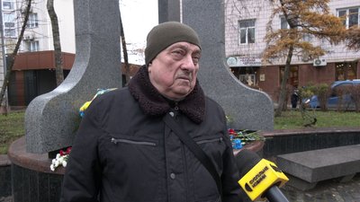 Учасників ліквідації наслідків аварії на Чорнобильській АЕС вшанували у Рівному Учасників ліквідації наслідків аварії на Чорнобильській АЕС вшанували у Рівному