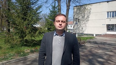 На Житомирщині шість родин отримають компенсацію по 100 тисяч гривень за пошкоджене житло На Житомирщині шість родин отримають компенсацію по 100 тисяч гривень за пошкоджене житло