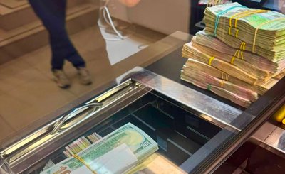 У Києві викрили мережу нелегальних обмінників: скільки готівки вилучили У Києві викрили мережу нелегальних обмінників: скільки готівки вилучили