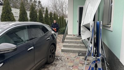 Росія вдарила по Холодногірському району Харкова вранці 1 лютого Росія вдарила по Холодногірському району Харкова вранці 1 лютого