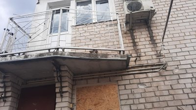 У Кропивницькому до міськради надійшло дев’ять заяв про пошкодження житла внаслідок обстрілу 16 вересня У Кропивницькому до міськради надійшло дев’ять заяв про пошкодження житла внаслідок обстрілу 16 вересня