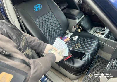 На Одещині затримали офіцера ТЦК за підозрою в хабарі за зняття з розшуку На Одещині затримали офіцера ТЦК за підозрою в хабарі за зняття з розшуку