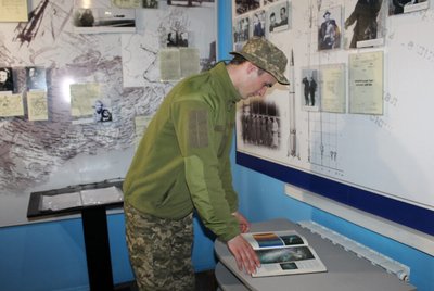 У Житомирі започатковують екскурсії для військових, які лікуються у шпиталі У Житомирі започатковують екскурсії для військових, які лікуються у шпиталі