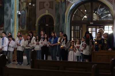Вшанували пам’ять загиблих під час війни дітей. В Івано-Франківську провели тихий перформанс