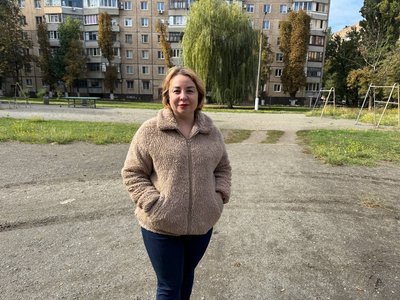 "Червоні очі, з рота піна". У Кривому Розі скажений кіт напав на щонайменше п’ятьох людей: що розповіли потерпілі "Червоні очі, з рота піна". У Кривому Розі скажений кіт напав на щонайменше п’ятьох людей: що розповіли потерпілі