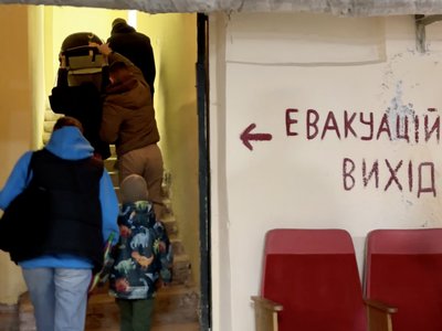 Бомбосховище на 800 людей: як місто енергетиків на Буковині переживає повітряні атаки