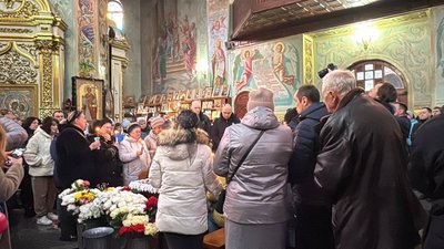 У Кривому Розі прощаються із дев’ятирічним Германом Тріпольцем, який загинув унаслідок ракетної атаки РФ 4 квітня У Кривому Розі прощаються із дев’ятирічним Германом Тріпольцем, який загинув унаслідок ракетної атаки РФ 4 квітня