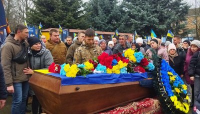 Втрати Черкащини: у Багачевому попрощались із полеглим захисником Втрати Черкащини: у Багачевому попрощались із полеглим захисником