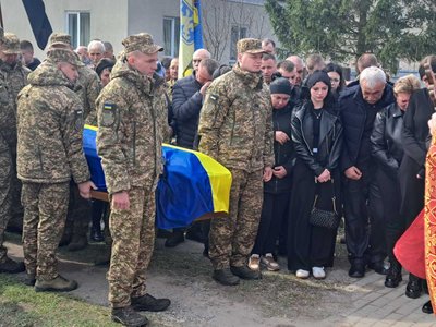 Підгороднянська ОТГ, похорон, ЗСУ, прощання із бійцем, Тернопільщина Підгороднянська ОТГ, похорон, ЗСУ, прощання із бійцем, Тернопільщина