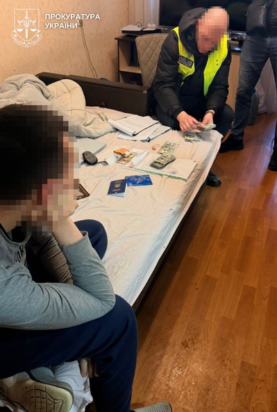 На Вінниччині викрили лікарів, яких підозрюють у схемах з ухилення від мобілізації На Вінниччині викрили лікарів, яких підозрюють у схемах з ухилення від мобілізації